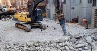 Демонтаж фундамента цена от 1994 руб. | снос старого фундамента заказать в Серпухове